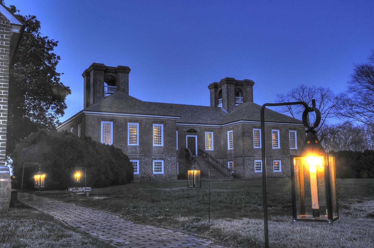Inn At Stratford Hall East End Exterior photo